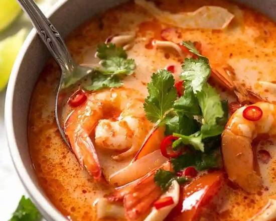 Tom Yum Noodle Soup 冬阴功汤面